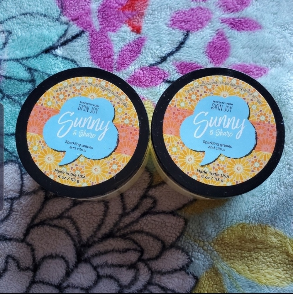 Sunny and share coconut oil READ DESCRIPTION